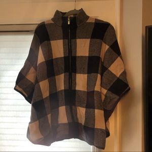 Women’s plaid poncho
